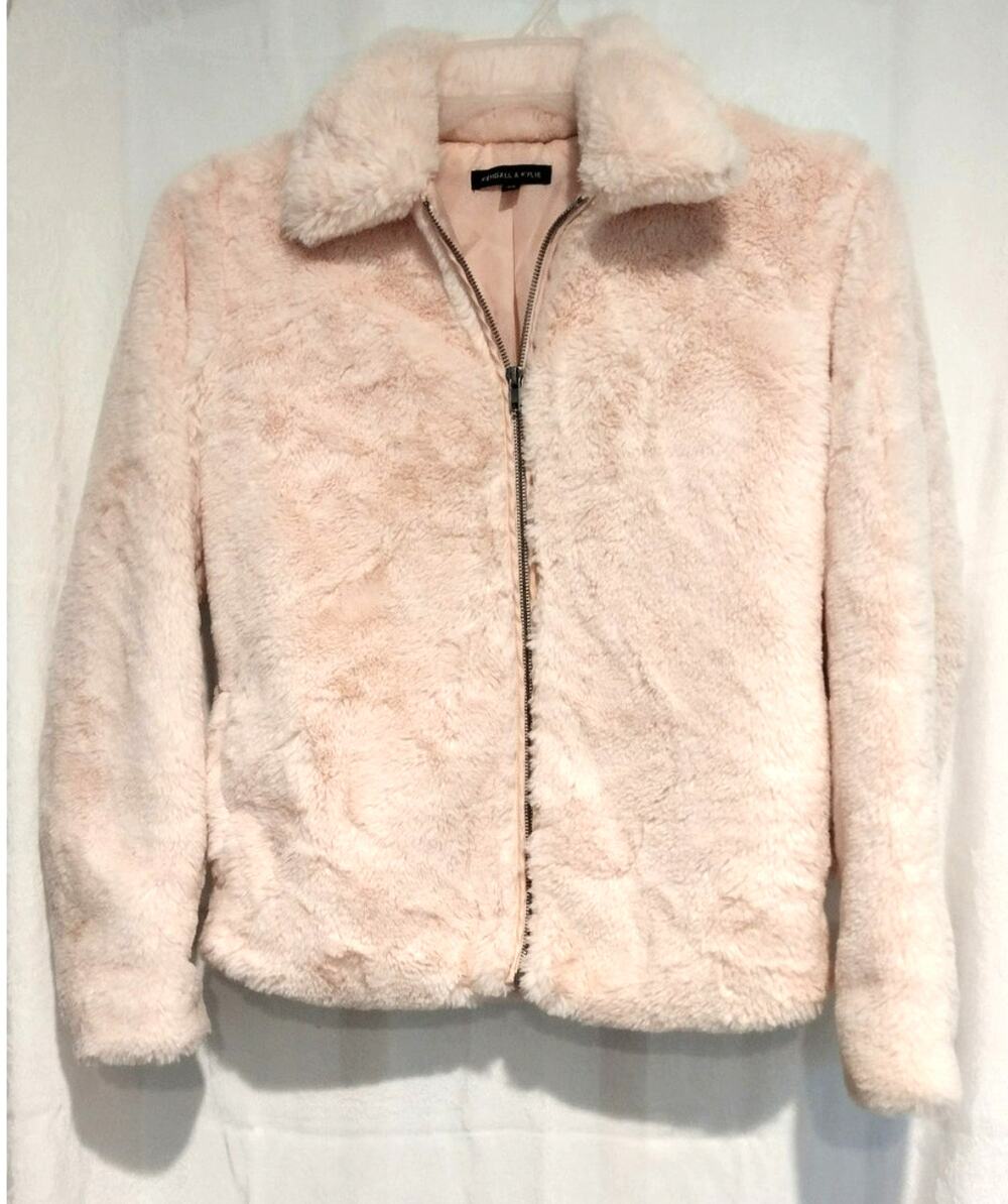Kendall & Kylie XS Blush Pink Faux Fur Plush Jacket Full-Zip Coat Y2K Soft Girl